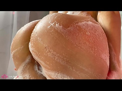 ❤️ Brunette onanerer fitte med vibrator til intens orgasme i dusjen ❌ Russisk porno hos oss no.pornochaturbate.ru ️❤