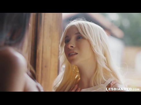 ❤️ Jenta kommer hjem noen måneder senere og ender opp med å spise stemorens fitte ❌ Russisk porno hos oss no.pornochaturbate.ru ️❤